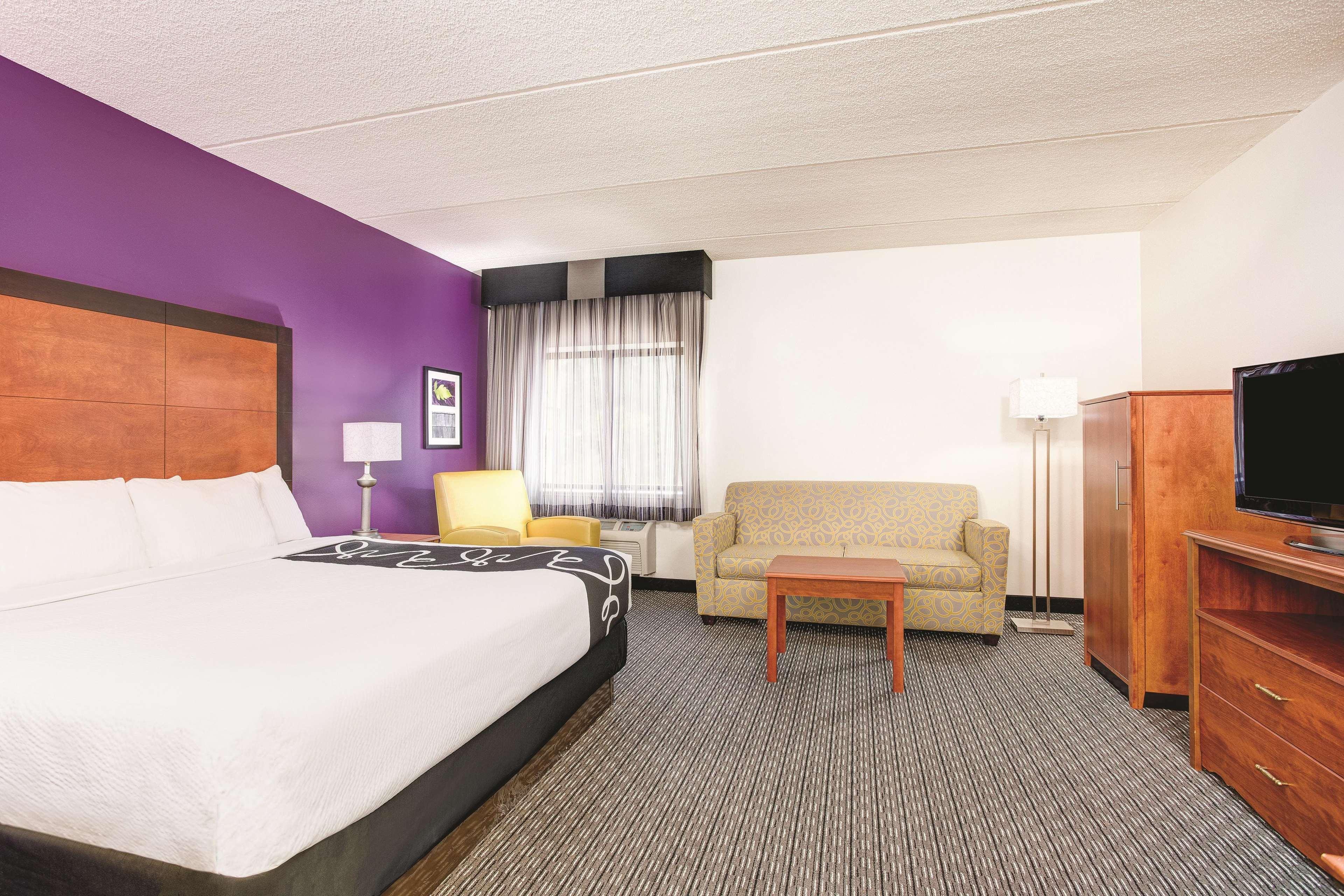 Hotel La Quinta By Wyndham Atlanta 3*