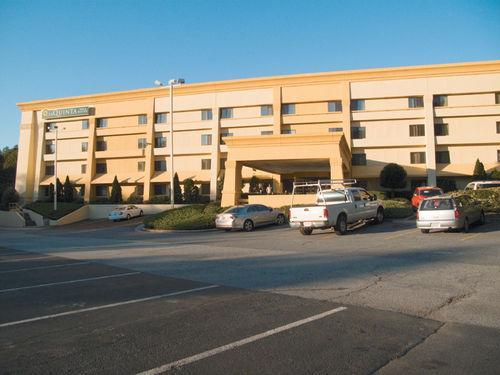 Hotel La Quinta By Wyndham Atlanta Roswell